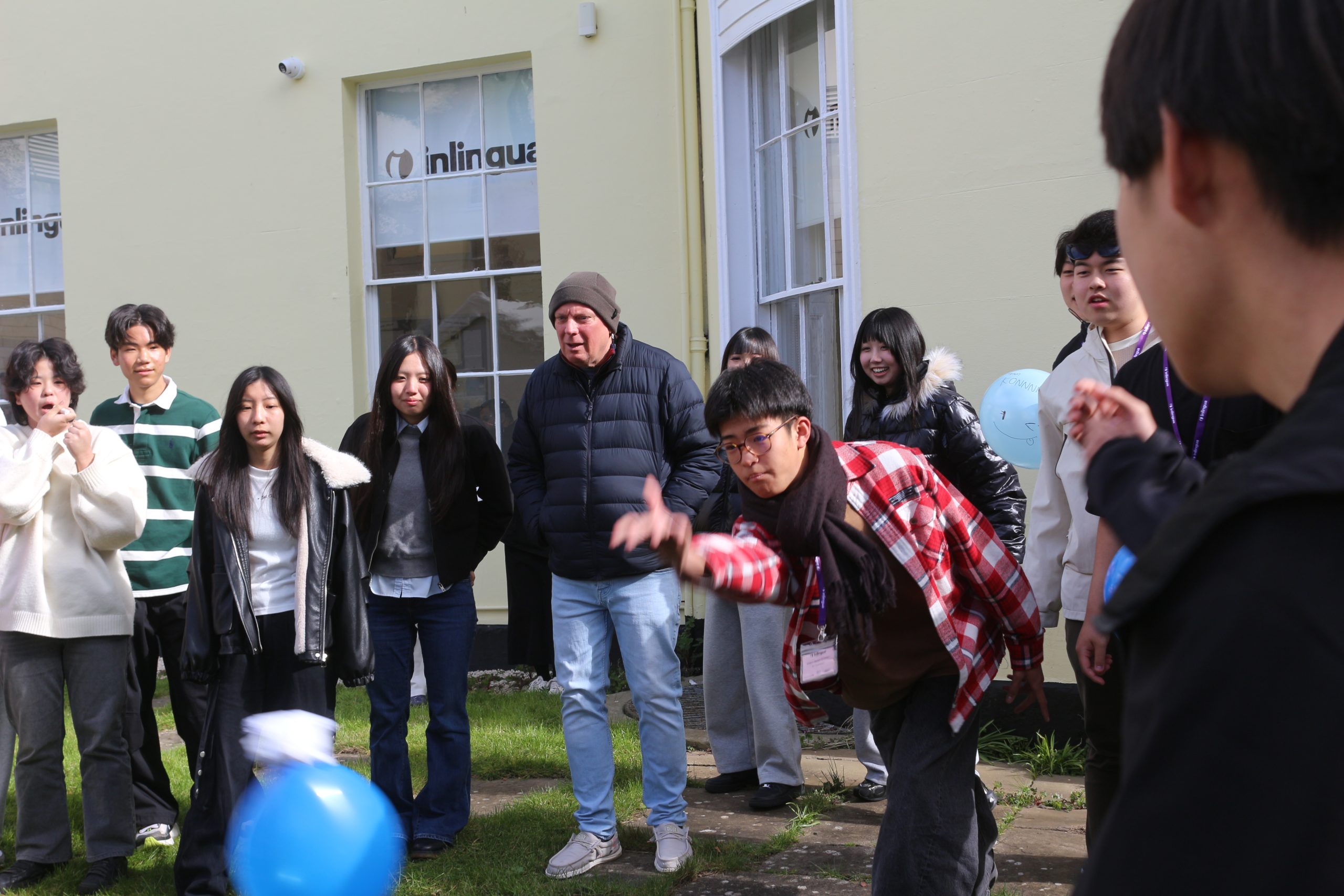 International students taking part in an afternoon activity together at inlingua Cheltenham